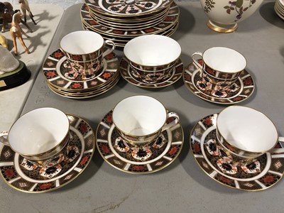 Lot 31 - Royal Crown Derby table service, Old Imari pattern