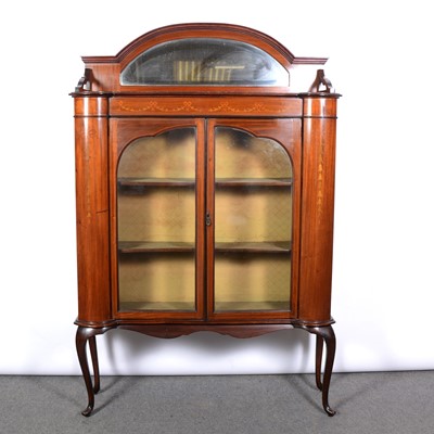 Lot 401 - Edwardian inlaid mahogany display cabinet