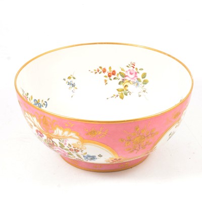 Lot 46 - Continental porcelain rose bowl