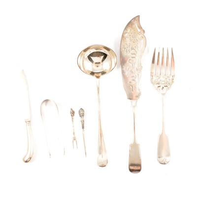 Lot 104 - Collection of silver-mounted and other cutlery