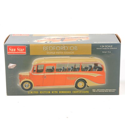 Lot 279 - Sun Star model Bedford OB Duple Vista coach, 1;24 scale, boxed.