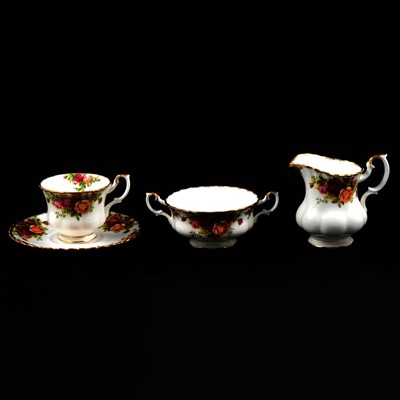 Lot 60 - Royal Albert, Old Country Rose, a large quantity of tableware