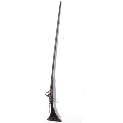 Lot 154A - Antique Persian flintlock musket