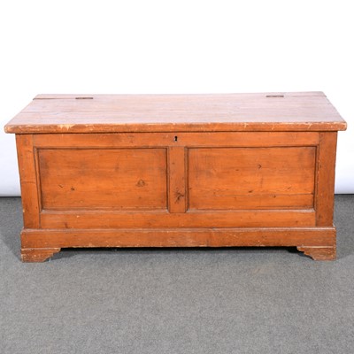 Lot 486 - North Italian pine blanket chest