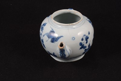 Lot 58 - A small collection of English delftware
