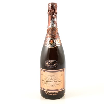 Lot 361 - 1978 Veuve Cliquot Ponsardin, Brut Rose, vintage champagne