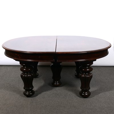 Lot 231 - Victorian mahogany windout dining table
