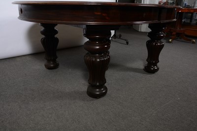 Lot 231 - Victorian mahogany windout dining table