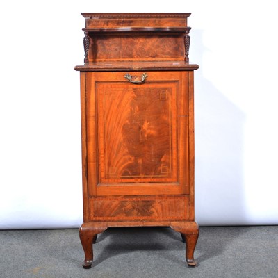 Lot 406 - Victorian inlaid mahogany purdonium