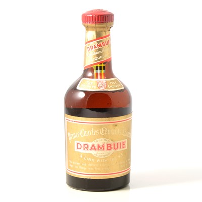 Lot 133 - Drambuie Whisky Liqueur, 1970s bottling