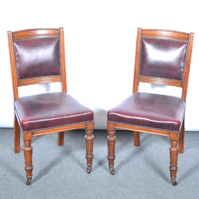 Lot 442 - Set of seven Victorian walnut dining chairs