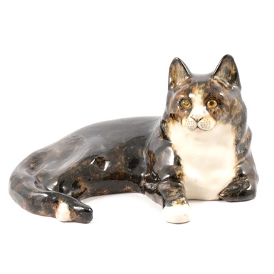 Lot 25 - Winstanley style pottery model of a laying cat