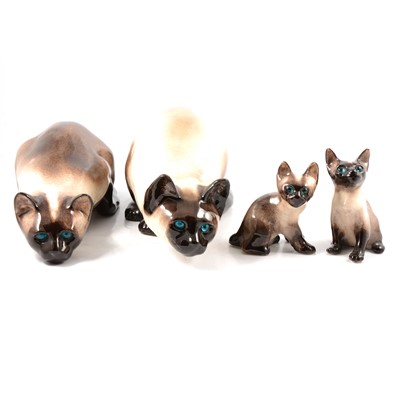 Lot 27 - Four Winstanley models of siamese cats