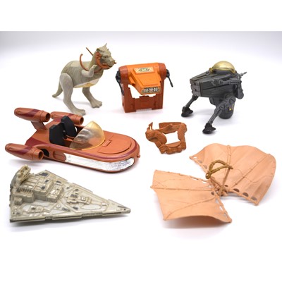 Lot 398 - Six Star Wars original vehicles including Landspeeder; Tauntaun etc