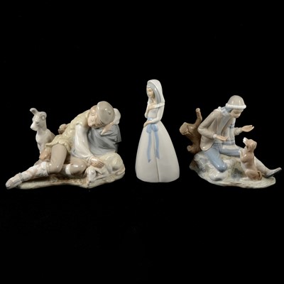 Lot 31 - Fifteen Nao, Miguel Requena and Engra figurines.
