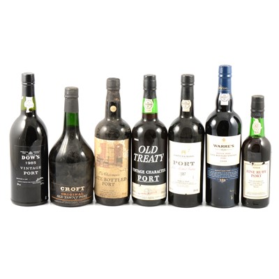 Lot 368 - Nine bottles of assorted port, including Taylors, Dows, and Warres