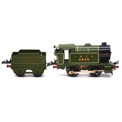 Lot 112 - Hornby O gauge model railway clock-work locomotive and tender, no.1 LNER 0-4-0, no.2900
