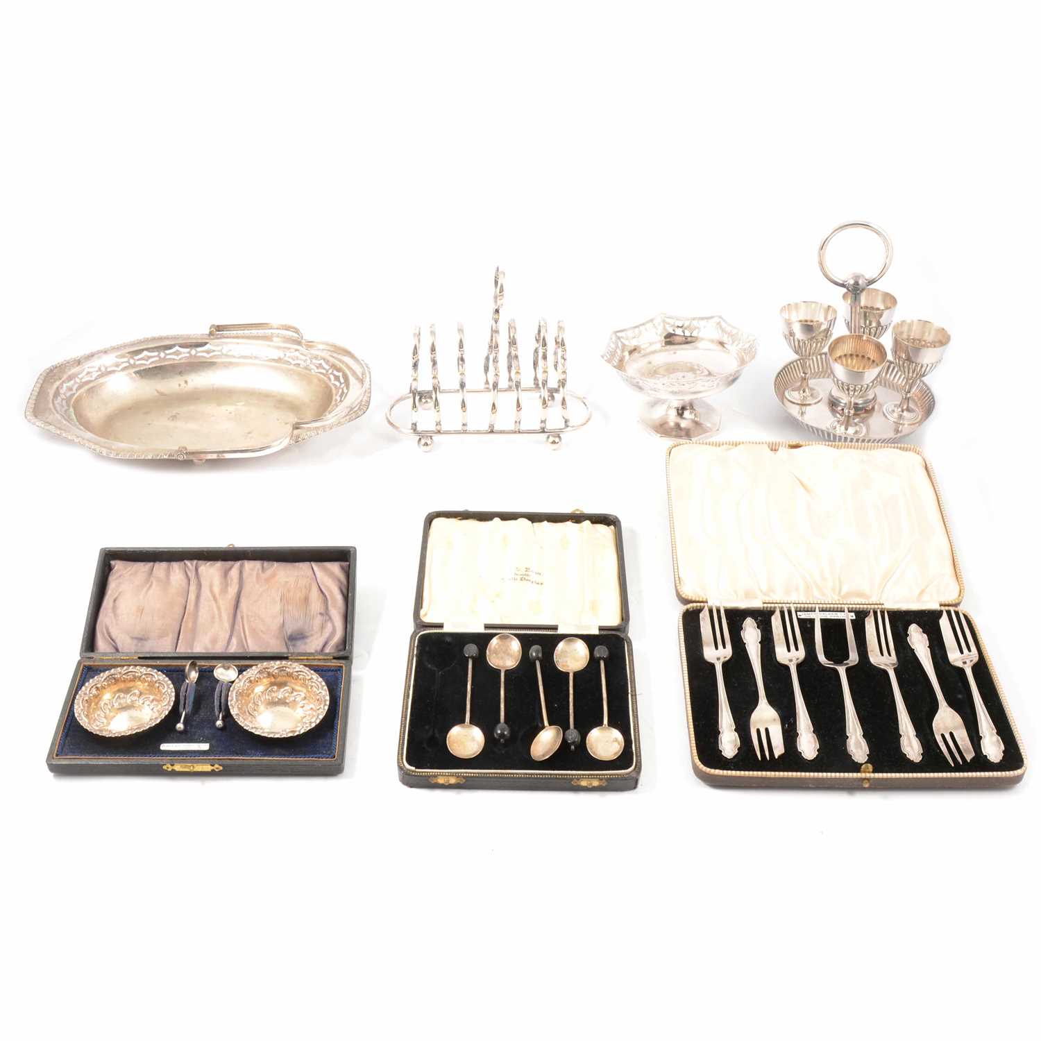 Lot 116 - Pair of small silver salts and spoons, cased, other silver and silver plate