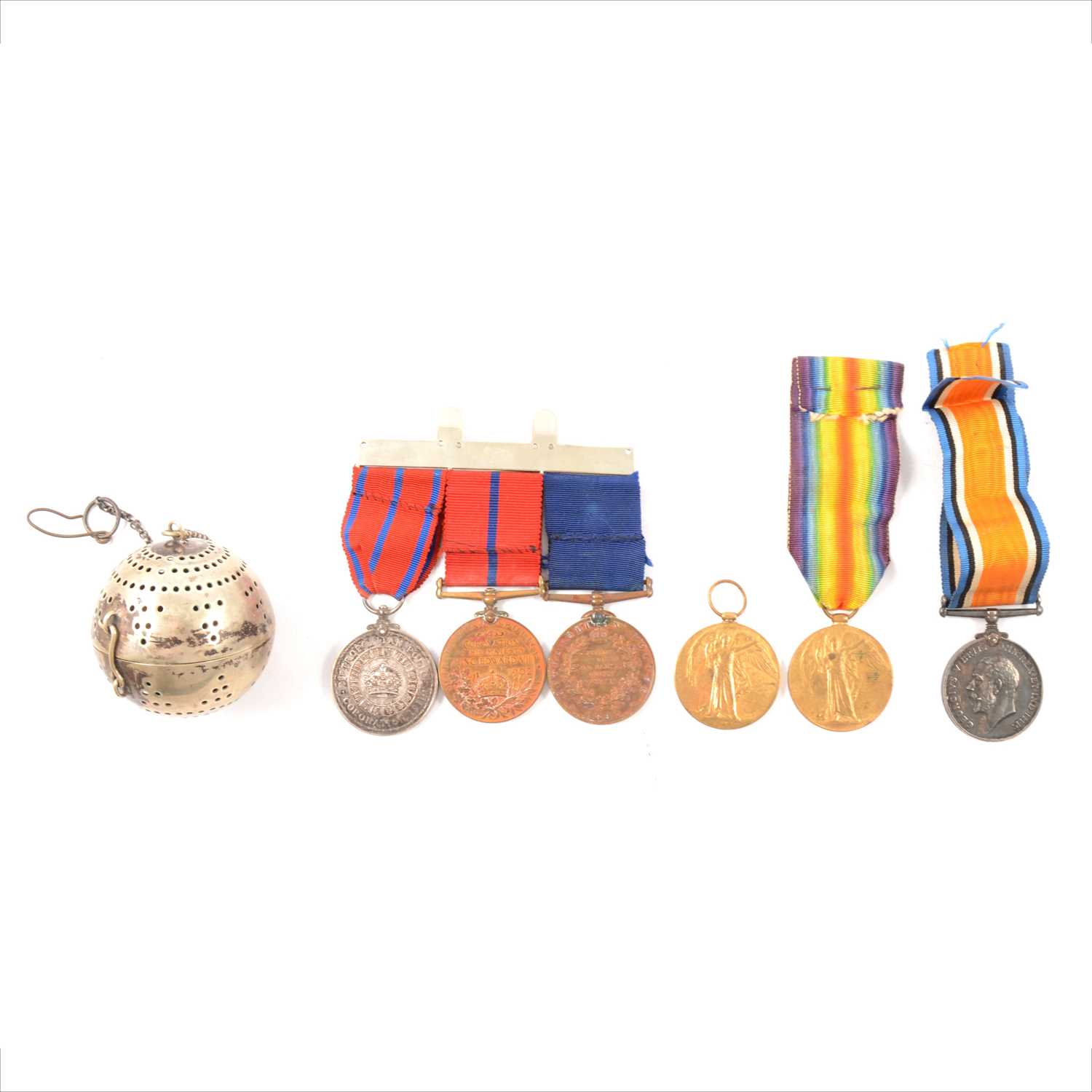 Lot 237 - World war One and Police Medals, pomander.