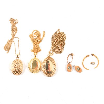 Lot 237 - A collection of gold jewellery.