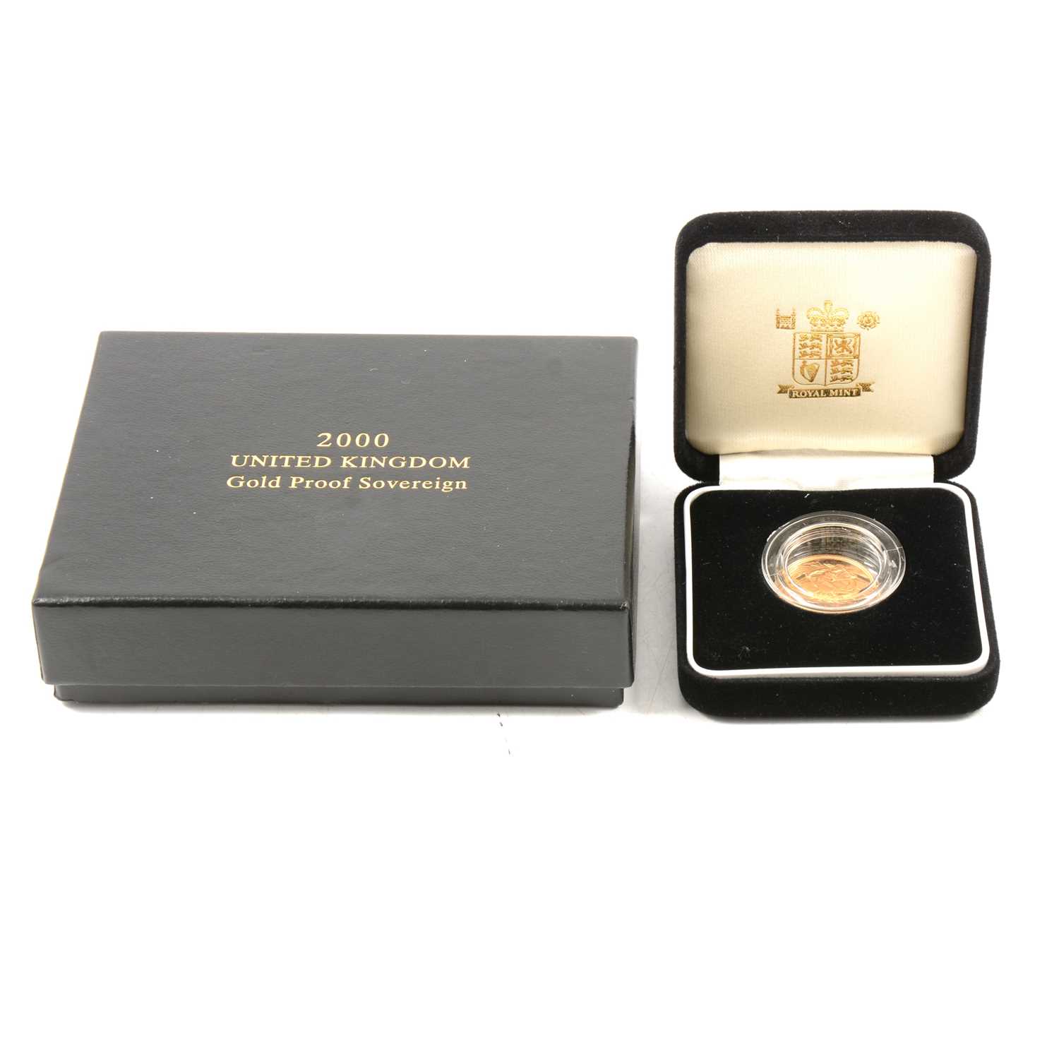 Lot 106 - A Gold Full Sovereign Elizabeth II 2000, Royal Mint United Kingdom Proof .