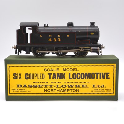 Lot 141 - Bassett-Lowke O gauge model railway electric locomotive, LNER 0-6-0, no.433