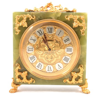 Lot 109 - Elsinore onyx and gilt metal mantel clock