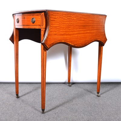 Lot 332 - George III satinwood Pembroke table