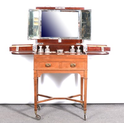 Lot 235 - A German fitted mahogany dressing table, early 20th century