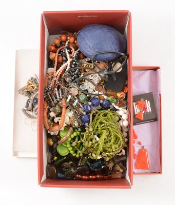 Lot 445 - A box of vintage and modern costume jewellery necklaces.