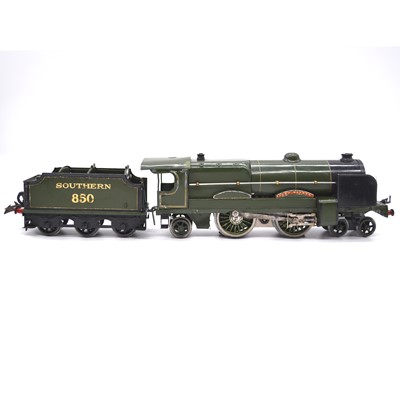 Lot 122 - Hornby O gauge electric locomotive and tender, E320 Southern 4-4-2 'Lord Nelson'