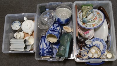 Lot 122 - Three boxes of mixed ceramics and glass