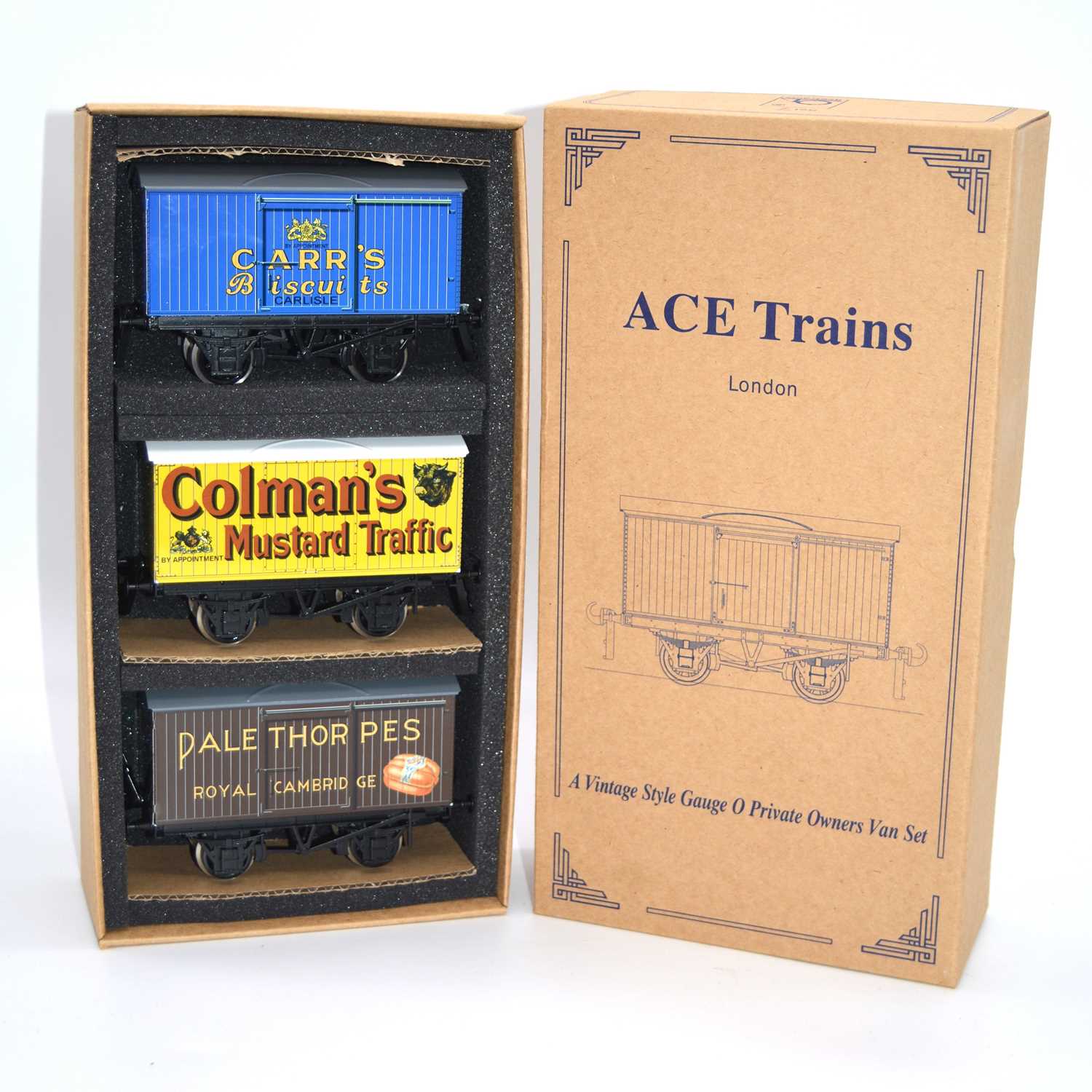 Lot 89 - ACE Trains O gauge model railway private owners van set, no.7, boxed