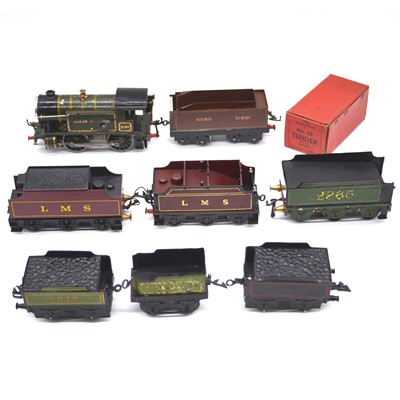 Lot 141 - O gauge model railway locomotive and tenders including Hornby Great Eastern 0-4-0