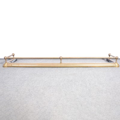 Lot 467 - Brass fire curb