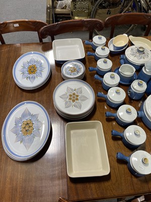 Lot 89 - Quantity of Denby pottery tableware