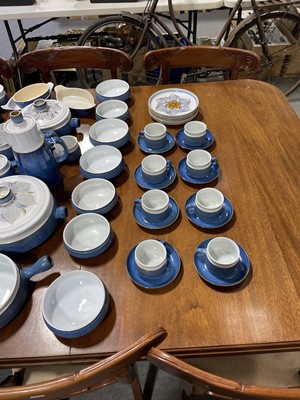 Lot 89 - Quantity of Denby pottery tableware