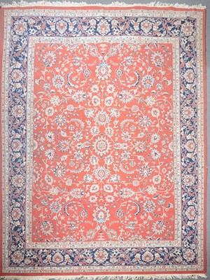 Lot 542 - Tabriz pattern carpet