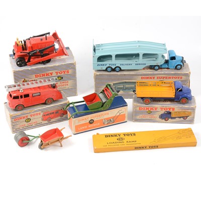 Lot 221 - Five Dinky Toys die-cast model vehicles including no.982 Pullmore car transporter etc