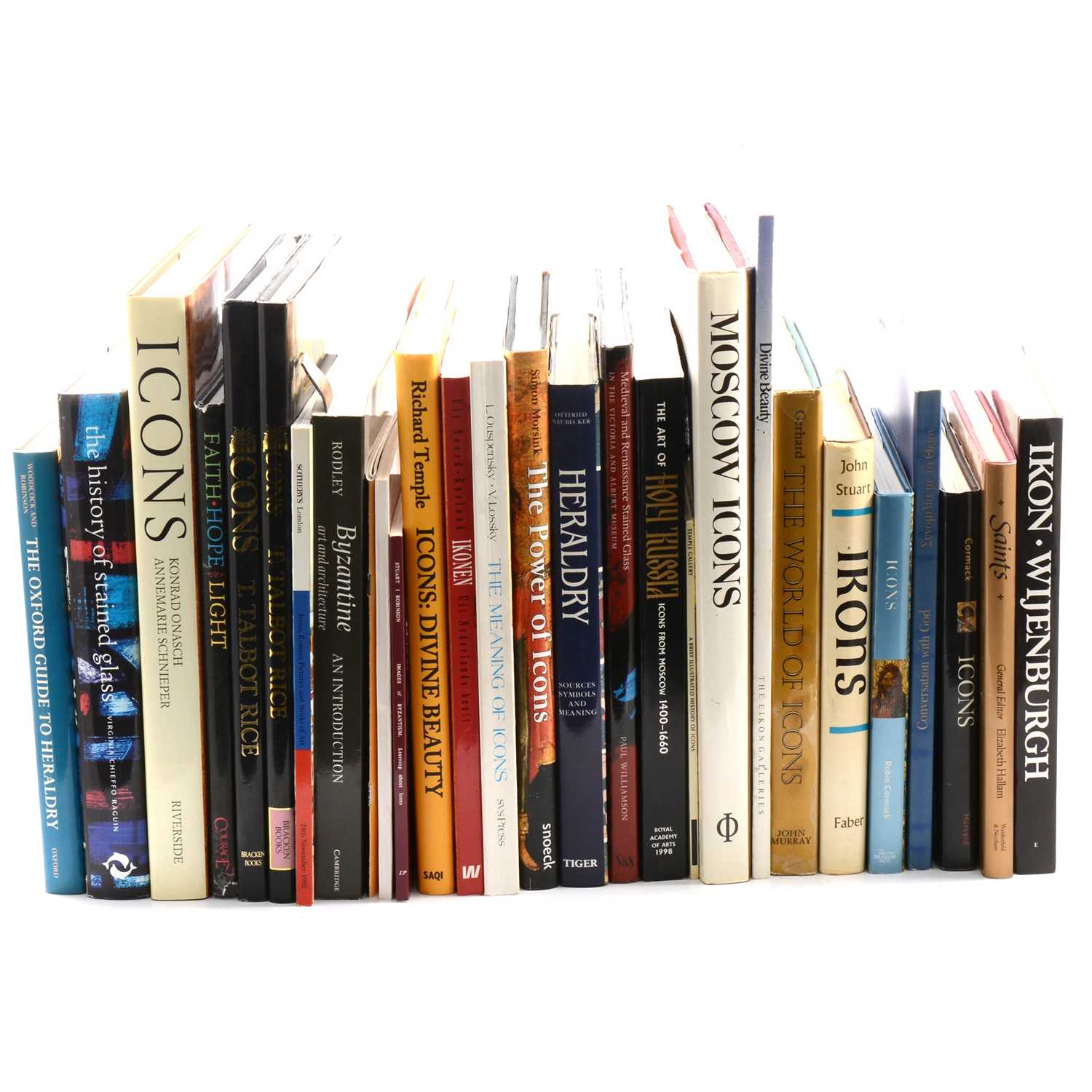 Lot 200 - Quantity of reference books