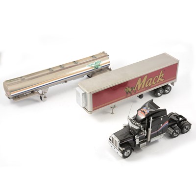 Lot 297 - Three Franklin Mint 1:32 scale model US truck models.