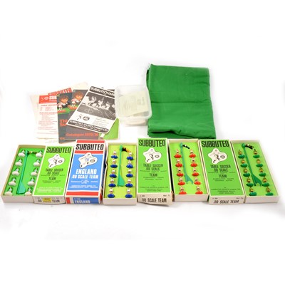 Lot 42 - Subbuteo Munich World Series Edition set and four boxed teams.
