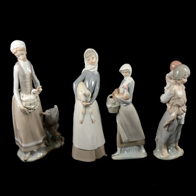 Lot 45 - Six Lladro figurines.