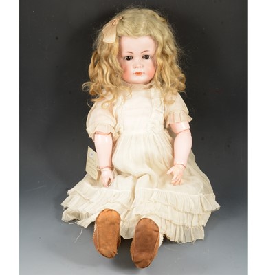 Lot 1 - Simon & Halbig Kammer Reinhardt 117A, ' Mien Liebling My Sweet Darling' bisque head doll.