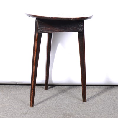 Lot 534 - Elm cricket table