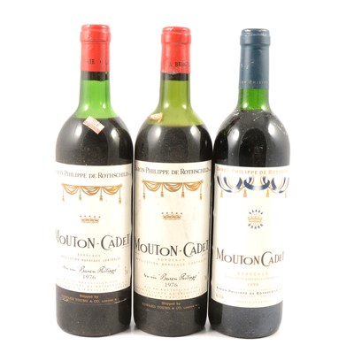 Lot 525 - 1976 Mouton-Cadet, Philippe de Rothschild, Bordeaux (x2) and a 1990 vintage