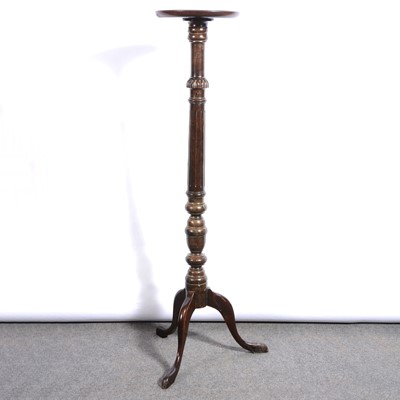 Lot 526 - Reproduction mahogany hall table and a jardiniere stand