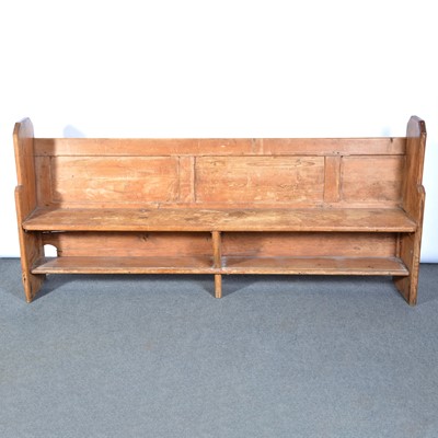 Lot 558 - Pine church pew