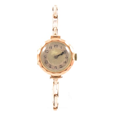 Lot 222A - Ladies vintage gold cased wristwatch