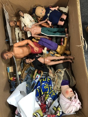 Lot 195 - Figures, dolls and toys, including Sindy dolls, Bionic Man and Woman etc